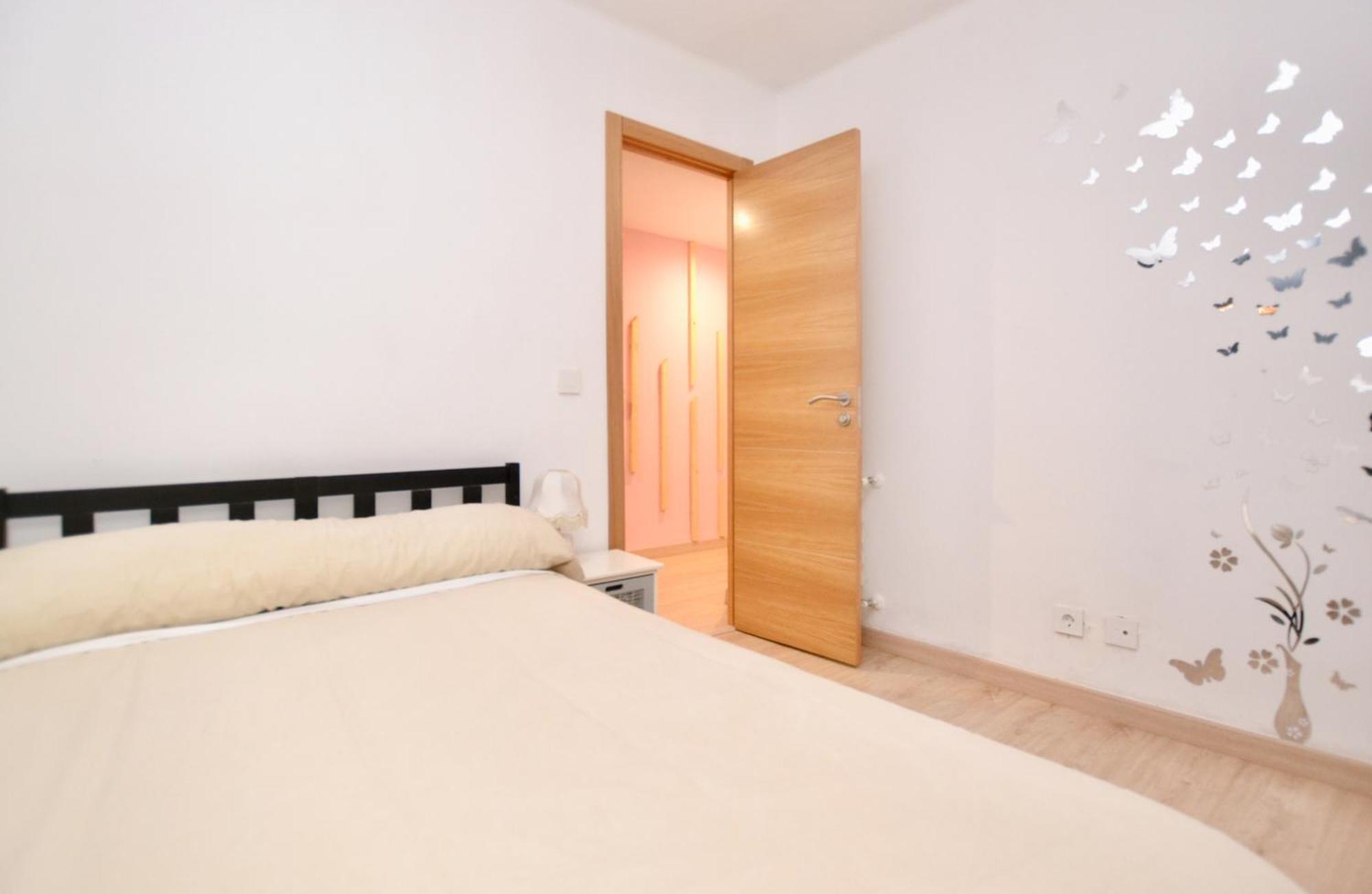 Apartment 3 Hab Matrimoniales Garaje Grande Incluido - Moderno - Arena23 *
