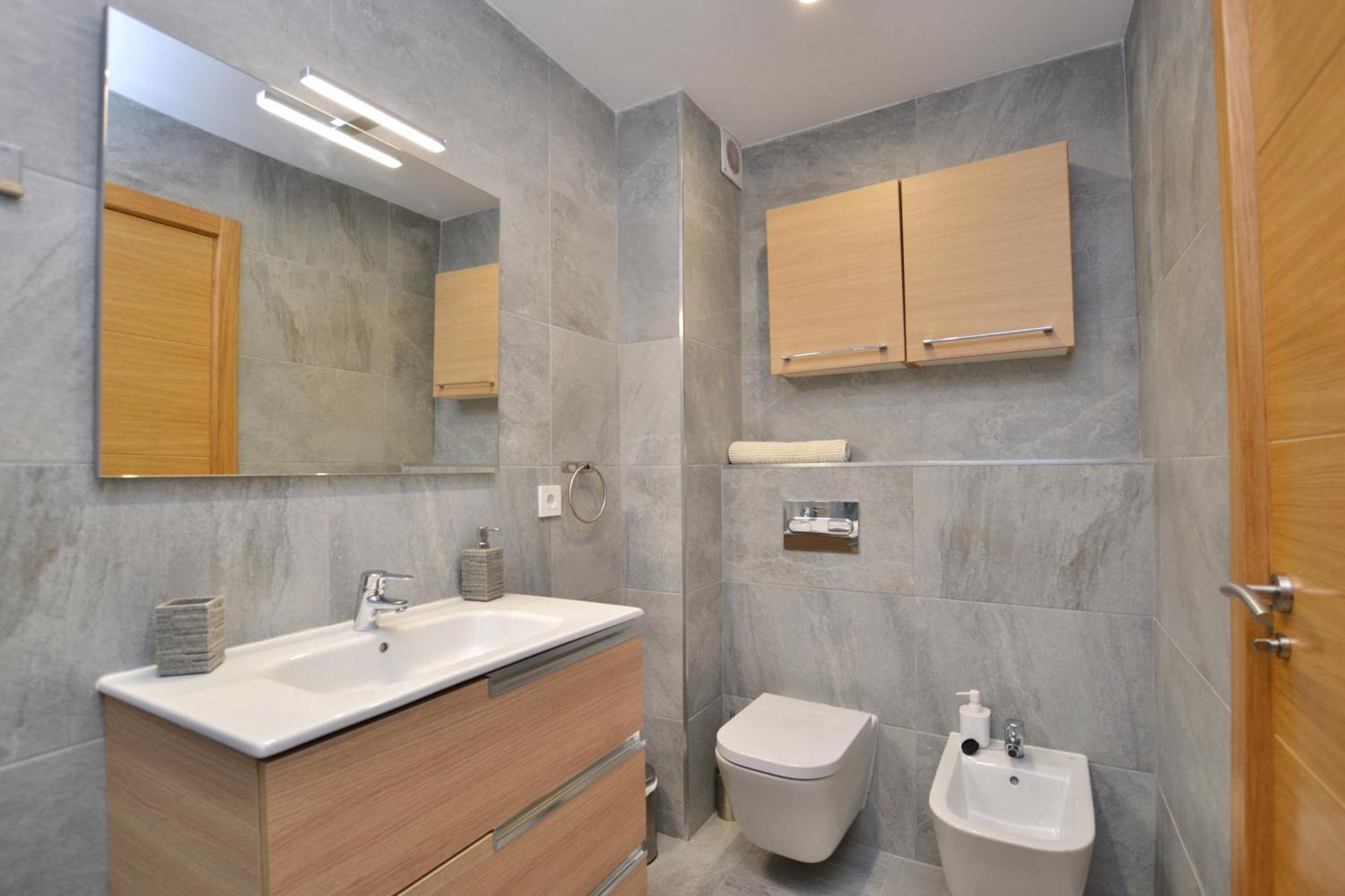 3 Hab Matrimoniales Garaje Grande Incluido - Moderno - Arena23 Apartament *